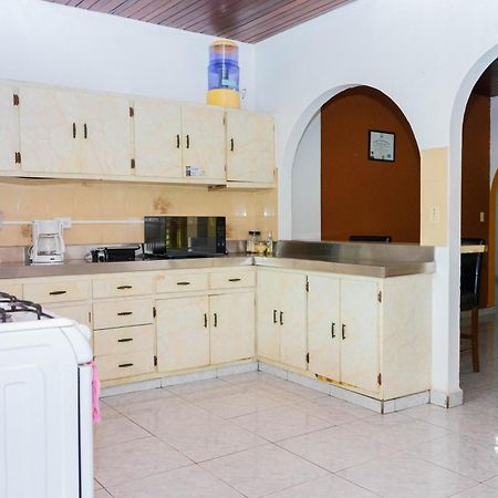 Hostal Familiar Argenal - Давид Экстерьер фото