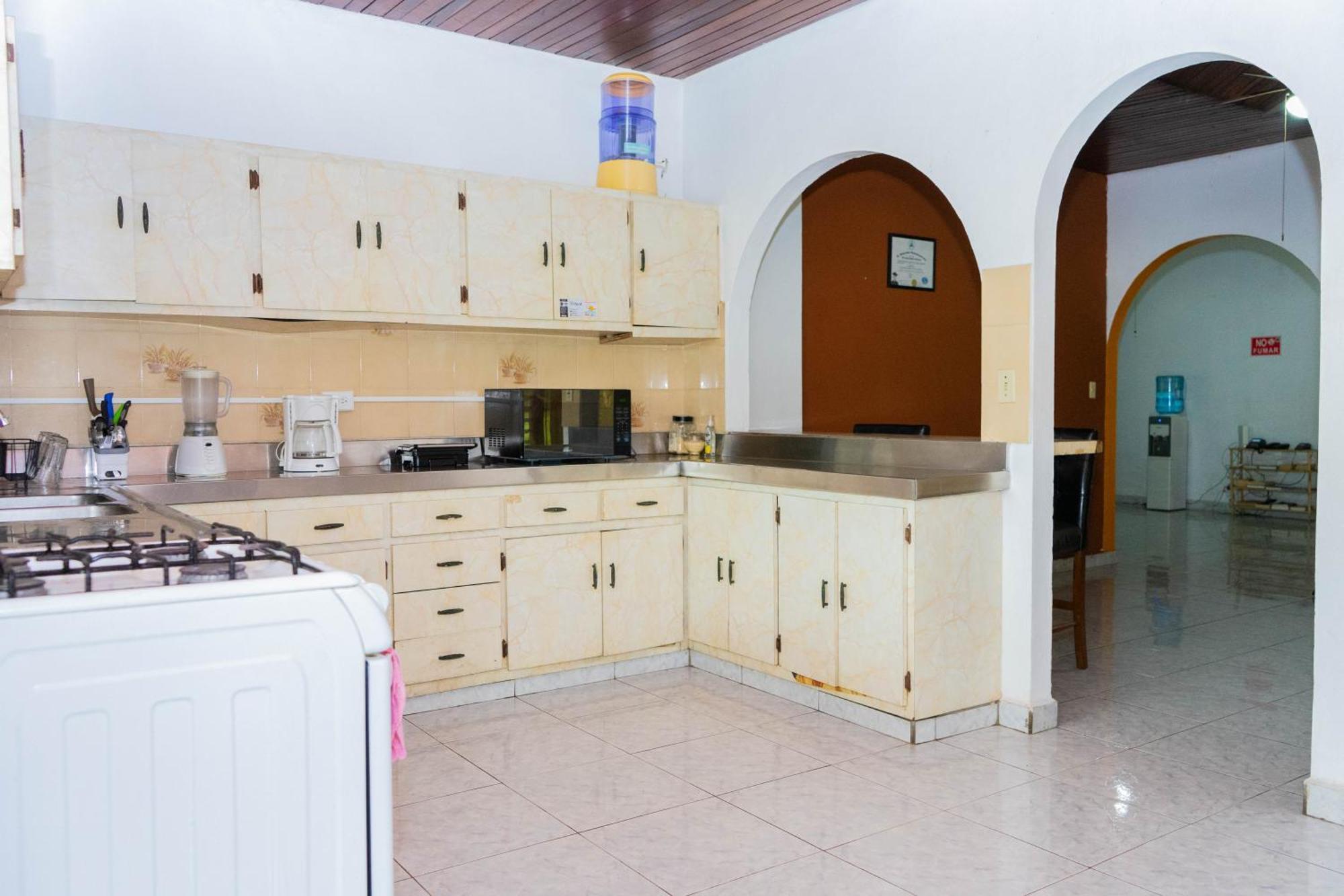 Hostal Familiar Argenal - Давид Экстерьер фото